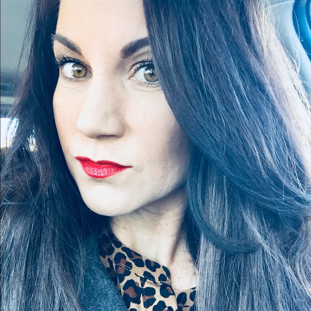 Meet your Posher, Kim